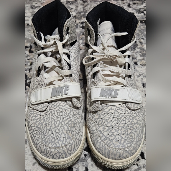 Nike Air Jordan Legacy 312 Flip AV3922 Elephant Print GENTLY USED - Picture 9 of 14